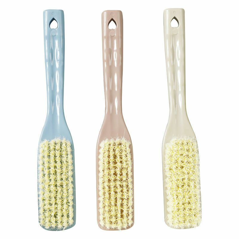 Heart-shaped soft bristle shoe brush, cleaning brush, long-handled plastic shoe brush, Nordic clothing brush, plastic brush, one-yuan general store Item Picture