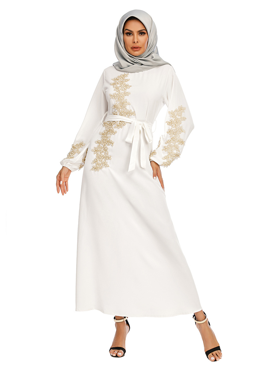 Manufacturers Directly Supply Iduo New Muslim Robes Elegant And Dignified Embroidery Long Swing Dress 20373 Application Scenario