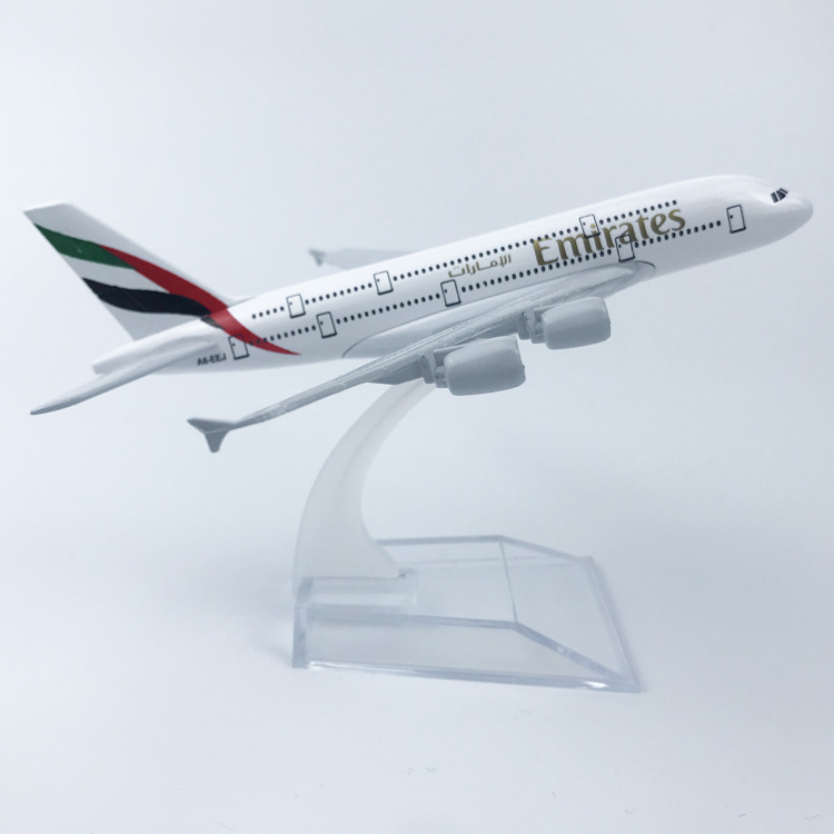16CM aircraft model Airbus series A380, A350, A330, A320 solid alloy simulation aircraft model toys premium Application Scenario