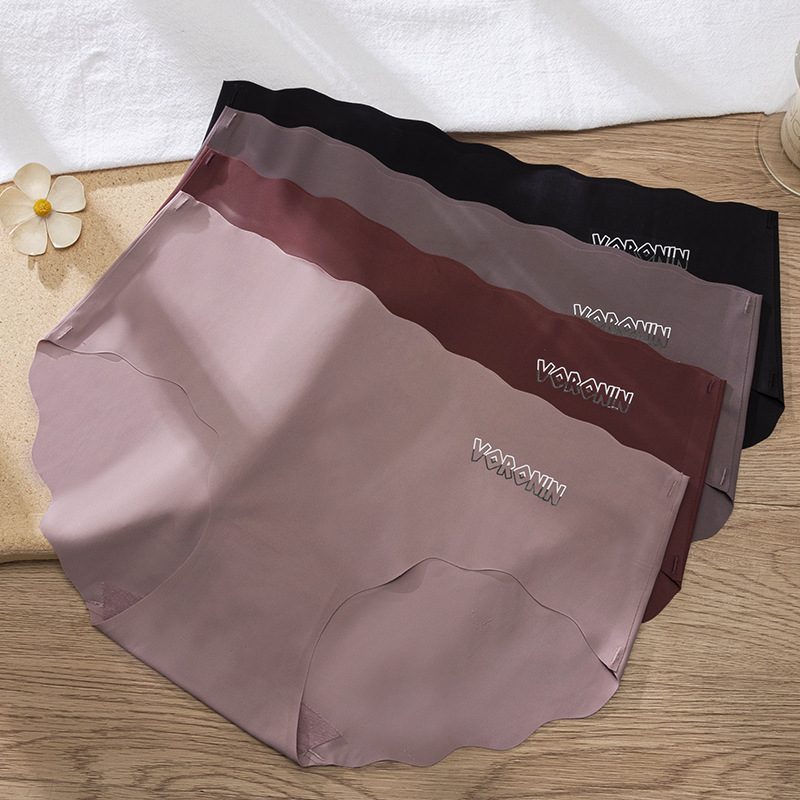 Ice Silk Seamless Underwear Women Wavy Edge Lightweight One-Piece Underwear Breathable Mid-Rise Sexy Briefs details Picture