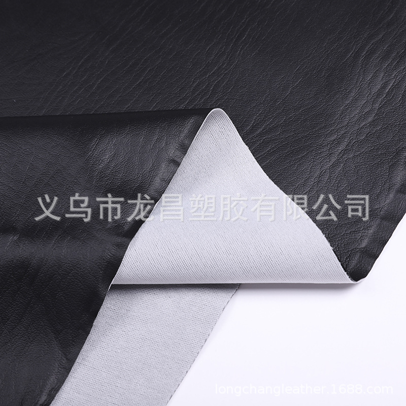 We are selling semi-PU elephant-patterned leather wide-width double-sided elastic leather scratch-resistant fitness saddles in stock Application Scenario