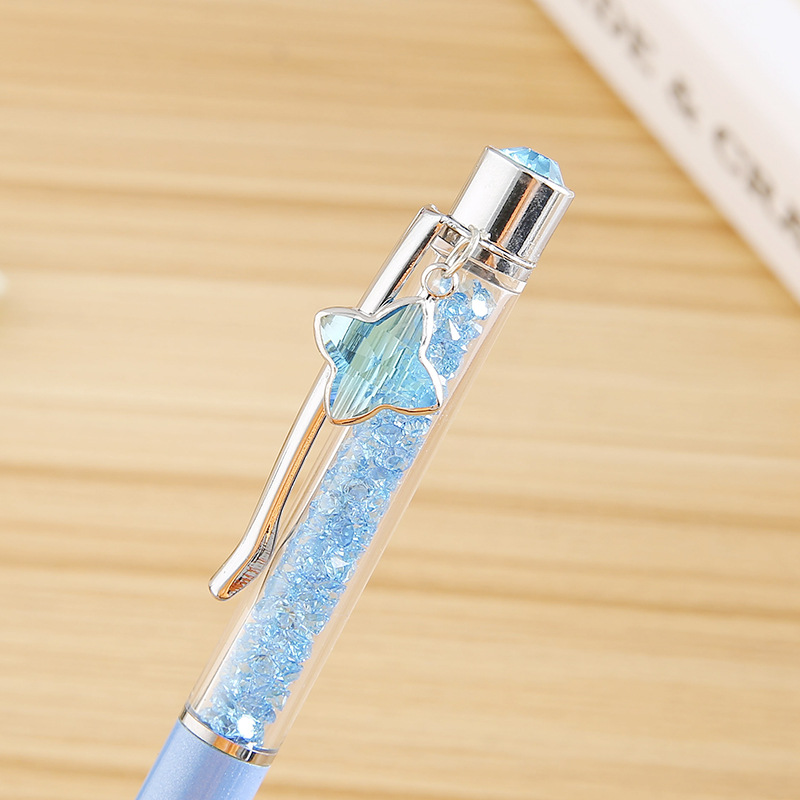 Cross-border best-selling four-leaf clover pendant crystal pen in stock, metal diamond pen, advertising gift signature pen Application Scenario