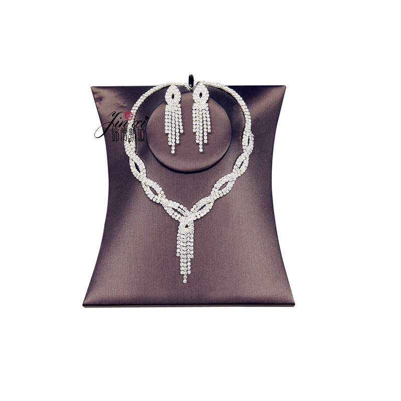 项链/欧美/珍珠项链/珍珠/银饰白底实物图