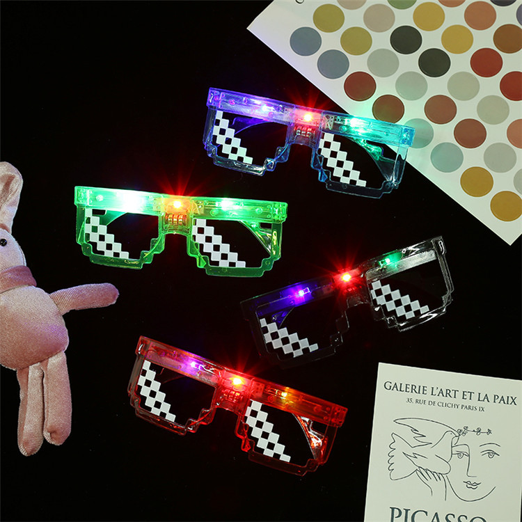 网红新款马赛克创意发光眼镜个性派对装饰玩具马赛克眼镜地摊批发