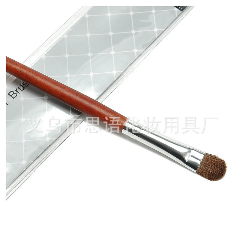 化妆刷/化妆刷收纳桶/美妆工具/粉刷/眼影刷白底实物图