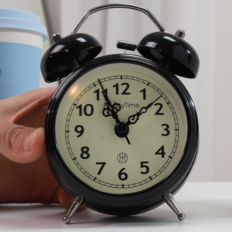 Super Loud Retro Bell Alarm Clock Bedroom Nightlight Silent Clock Creative Gift Student Bedside Clock Ornament Application Scenario