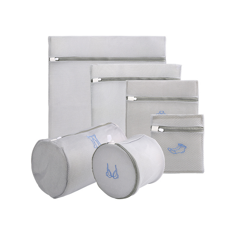 Youyi Factory supplies wholesale of sandwich embroidery underwear washing net bags, special anti-deformation bra washing bags for washing machines Item Picture