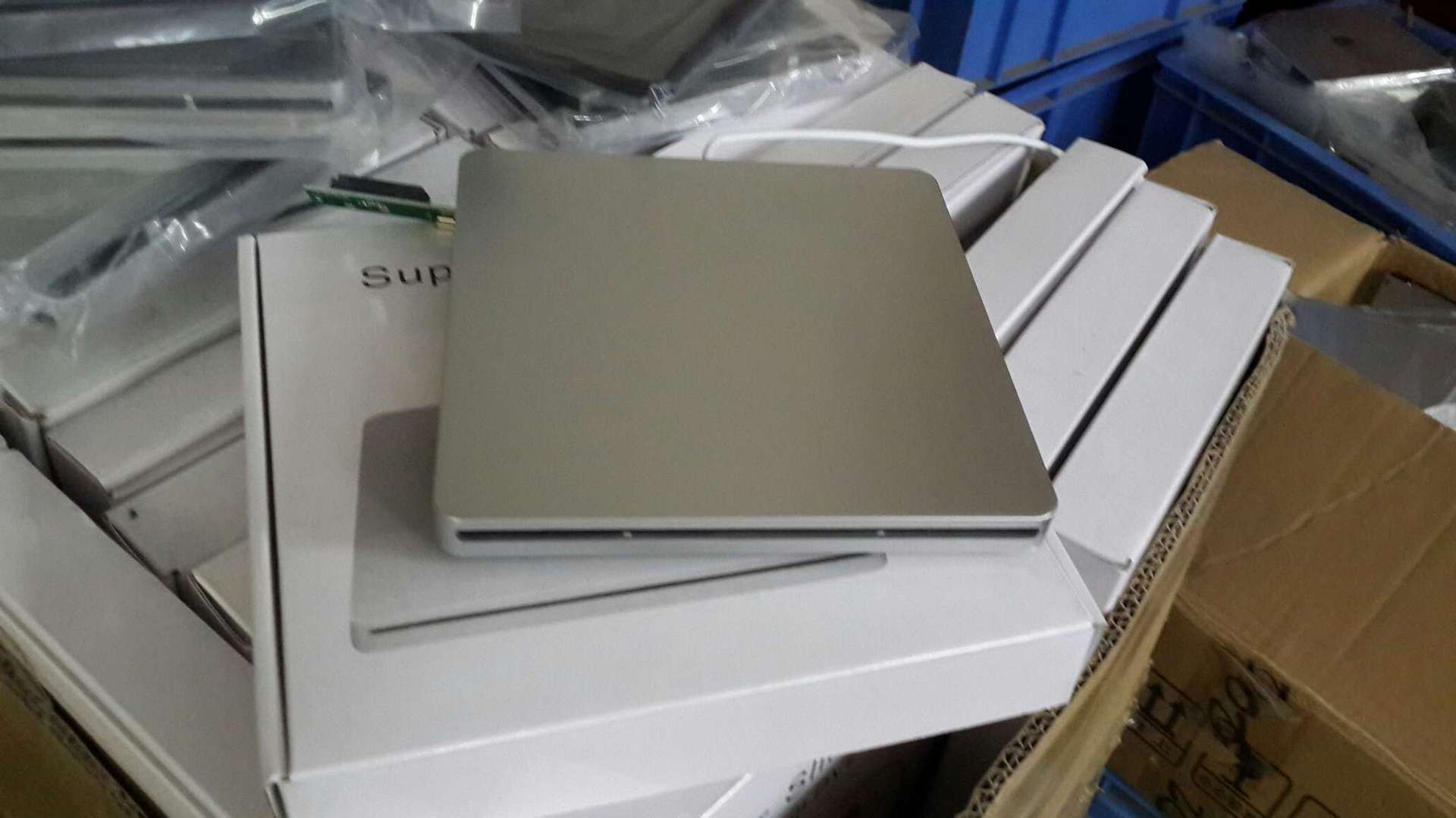厂家直销中性USB吸入式DVD播放器DVD刻录机影音播放外置便携光驱