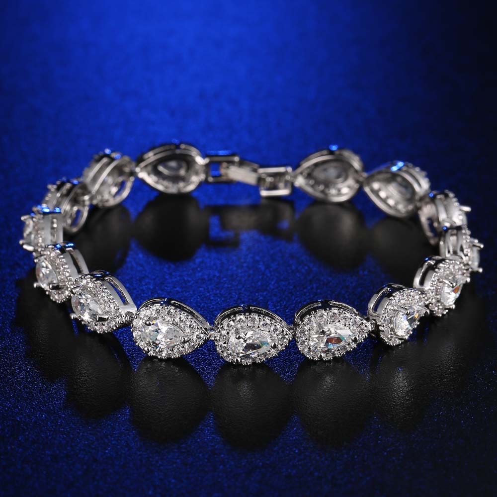 Kashi.com Warehouse Amazon supply micro-inlaid copper jewelry AAA Zircon bracelet, main stone style bracelet and bangle details Picture