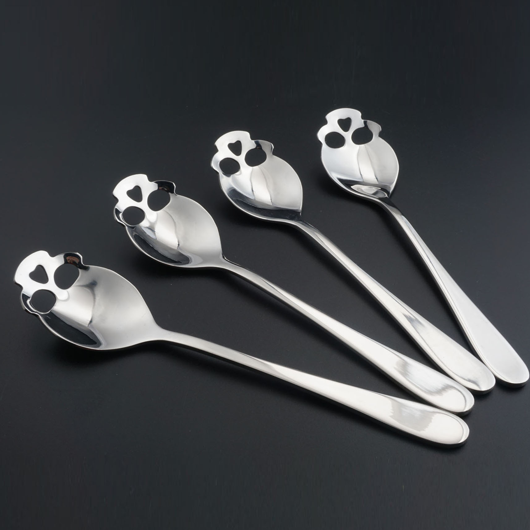 The manufacturer has a sufficient stock of stainless steel 304 skull spoons, creative Western-style tableware, stainless steel coffee spoons and sugar spoons