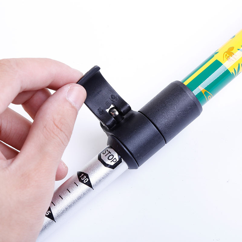 Amazon's New Four-Section External Locking Trekking Pole Telescopic Simple And Convenient Aviation Aluminum Alloy Eva Handle Application Scenario