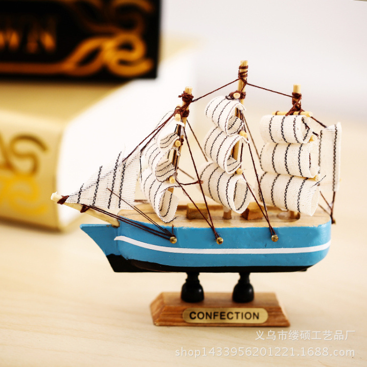 木质工艺品实物图