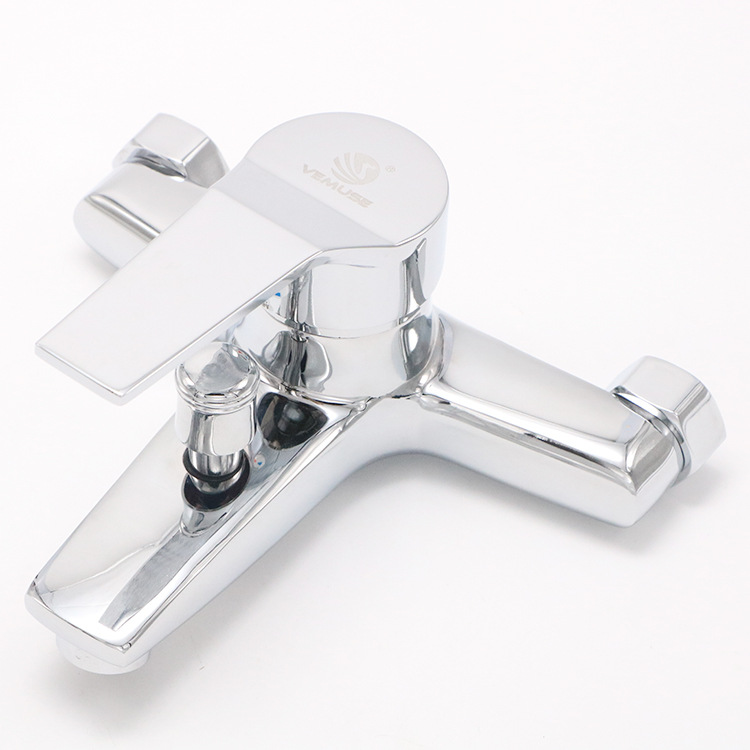 Three-faucet cold and hot zinc alloy anti-freezing bathtub, three-faucet bathroom concealed installation shower mixed faucet details Picture