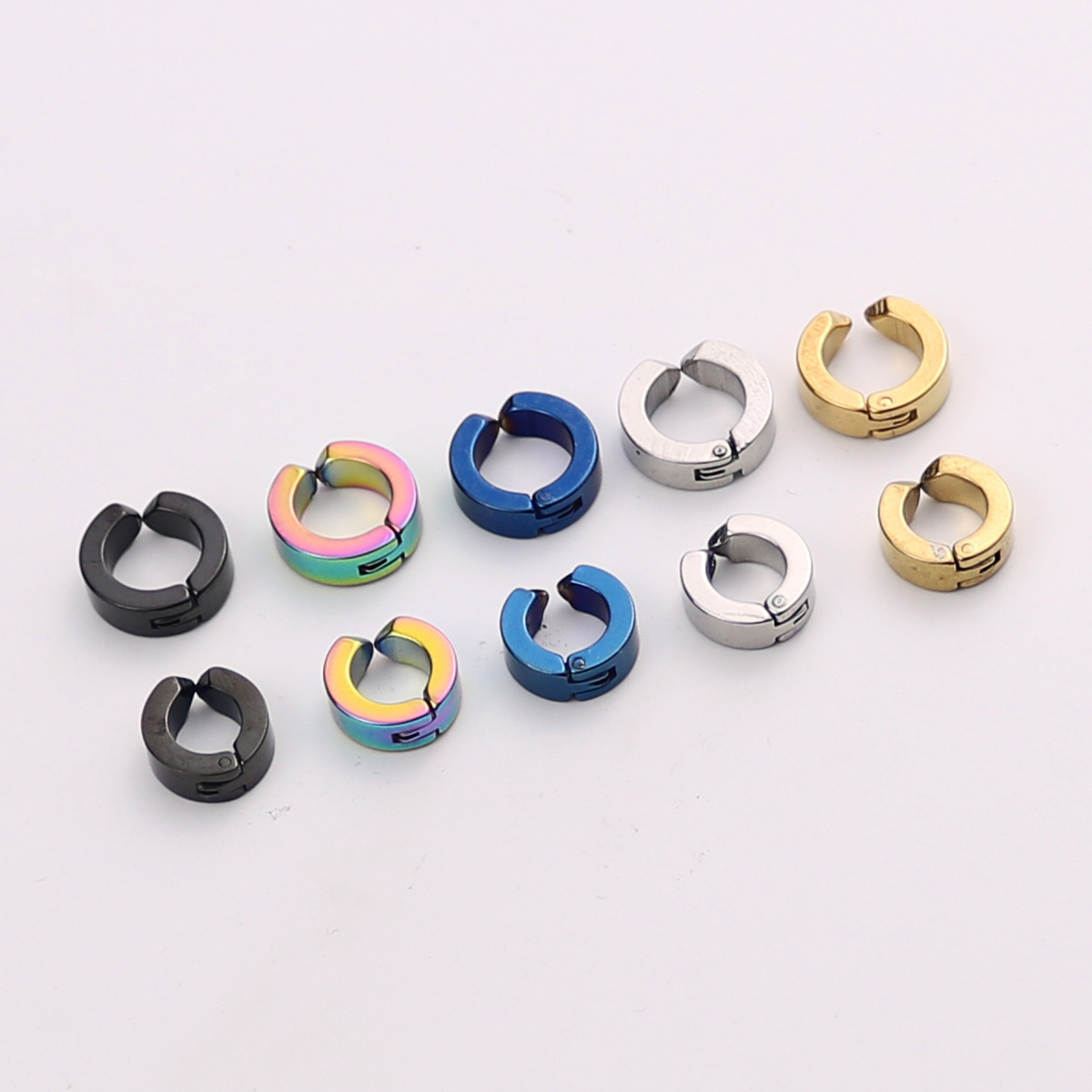 Cross-border Huachen Yu's same style ear clips without ear holes, men's retro false earrings without ear holes, simple ear buckles Specification image