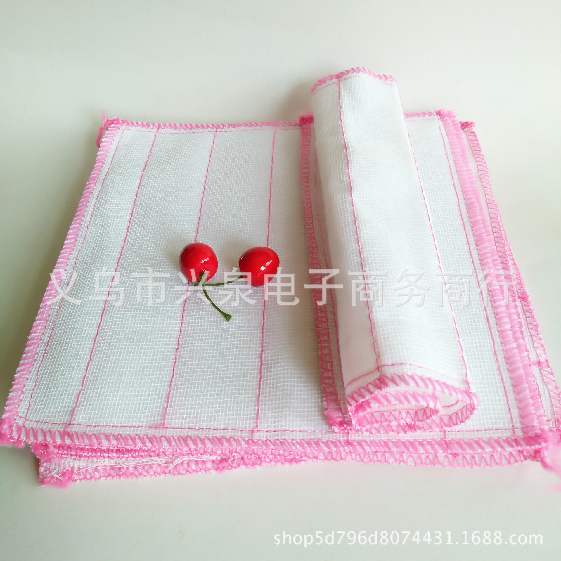 【 Zone 2-12 】30 Scouring pads 100 per pack 2000 per piece 30*30 scouring pads, cotton-padded non-stick dishcloths, dishcloths, good supply at a one-yuan store Application Scenario