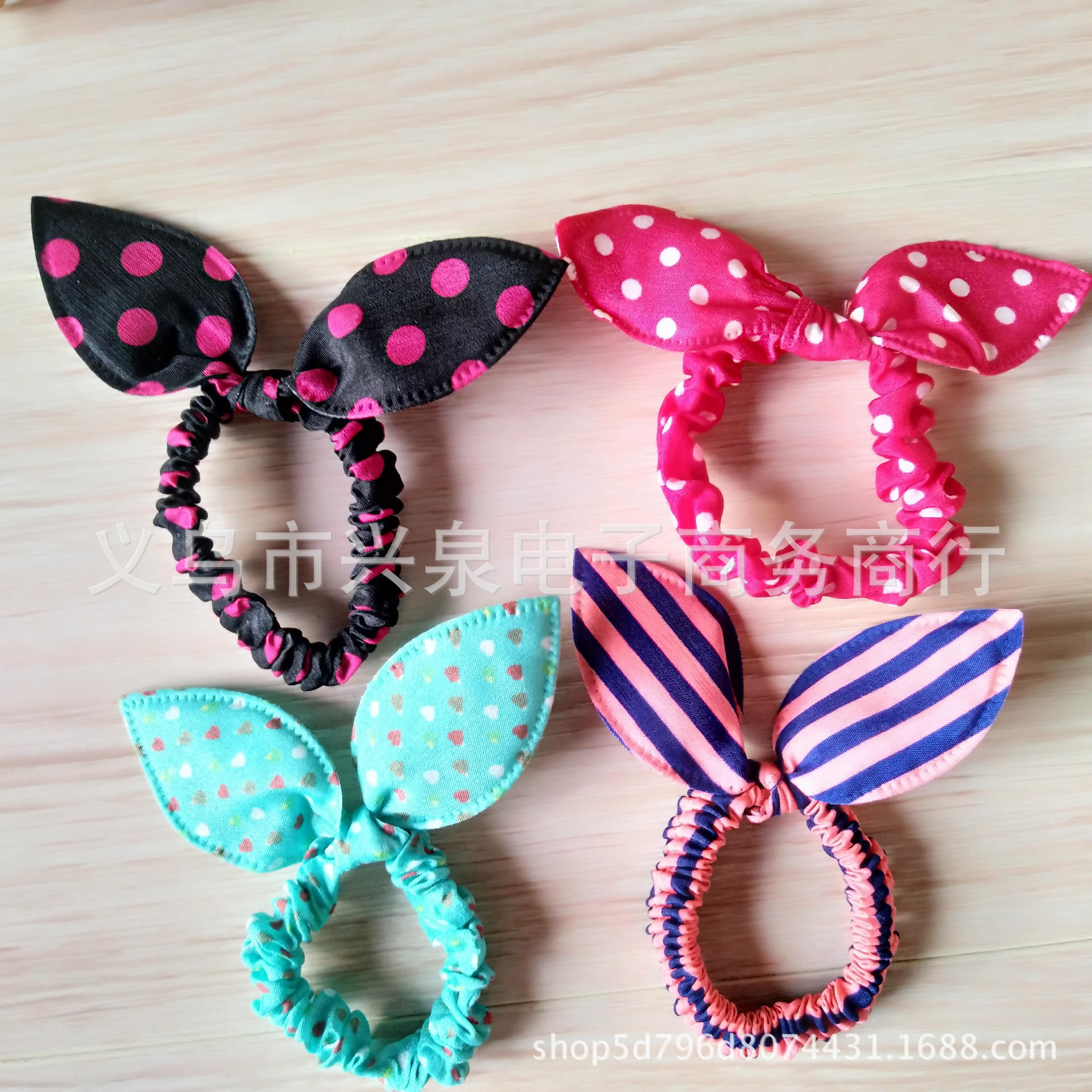 No. 17 Rabbit Ears 100/ String of Korean-style hair accessories, cute little rabbit ears hair band, 1 yuan, 2 yuan store, department store, direct supply, wholesale of No. 17 hair accessories, headwear, hair ties, and hair bands Application Scenario