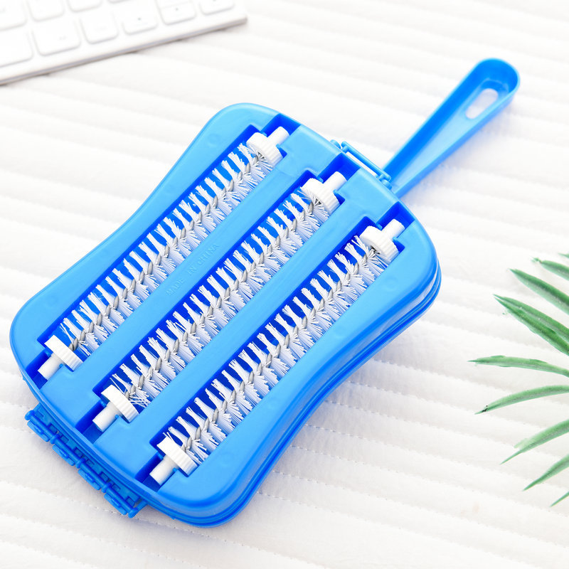 Creative lint remover, bristle remover, clothing dust removal, carpet brush, roller anti-static brush, cross-border supply of bed sheets and quilts Application Scenario