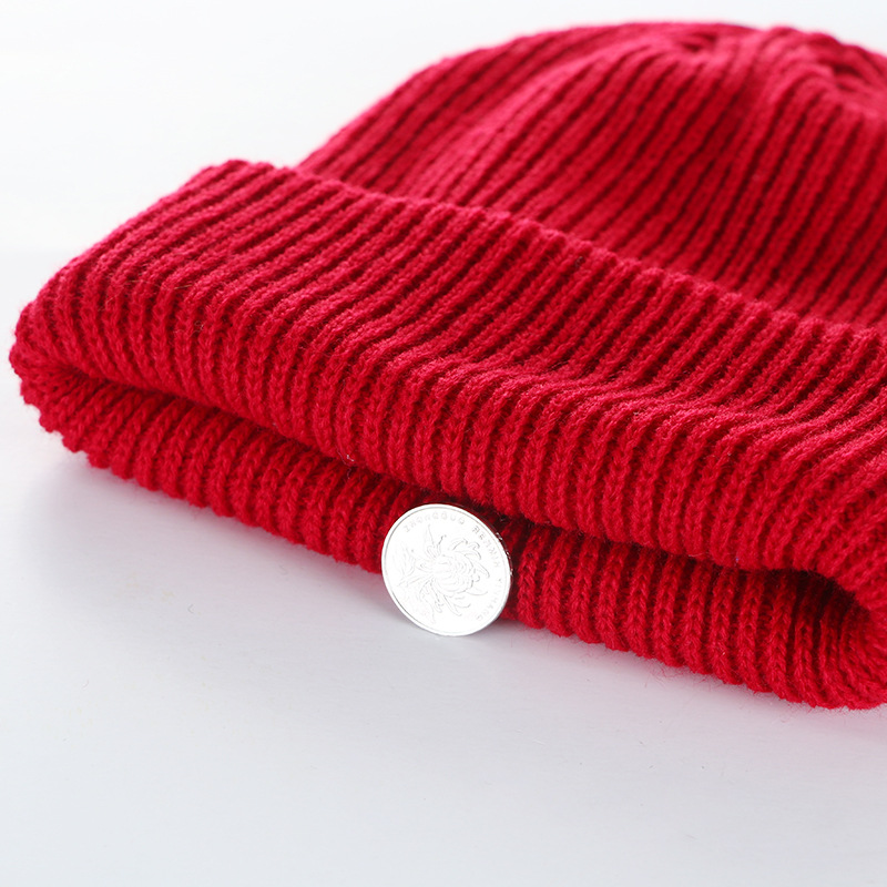 Winter warm, thickened, versatile European and American domed knitted hat, rolled-up fashionable hat, solid-color pullover adult woolen hat Specification drawing