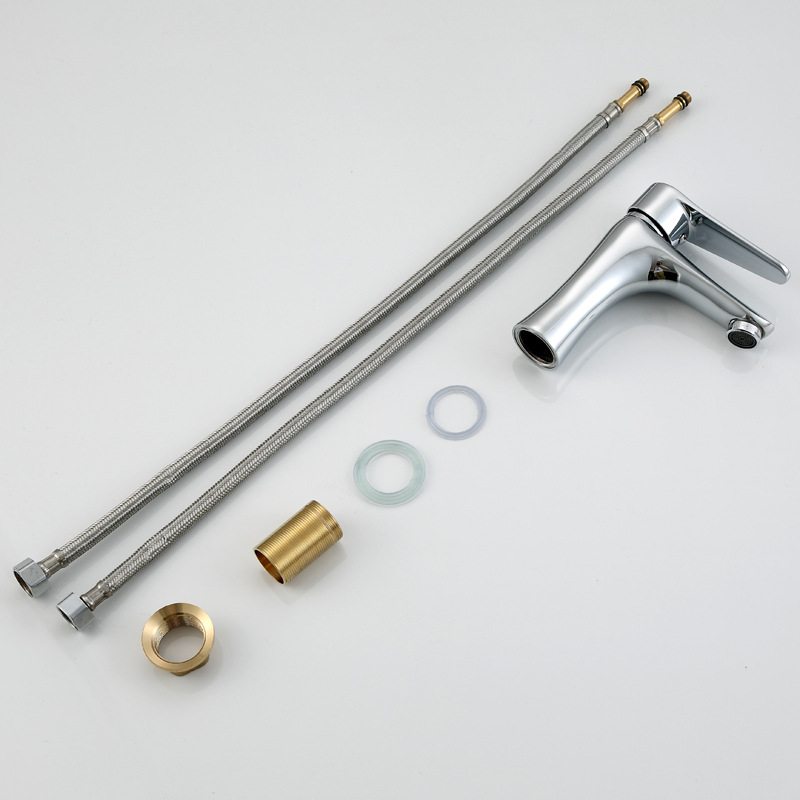 面盆龙头实物图