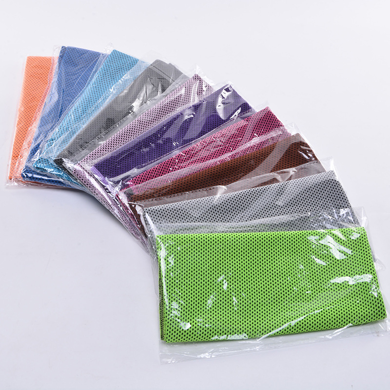 Cross-border cold towel, outdoor sweat-wiping towel, cooling sports cool towel, cold fabric, quick-drying yoga cool towel Application Scenario