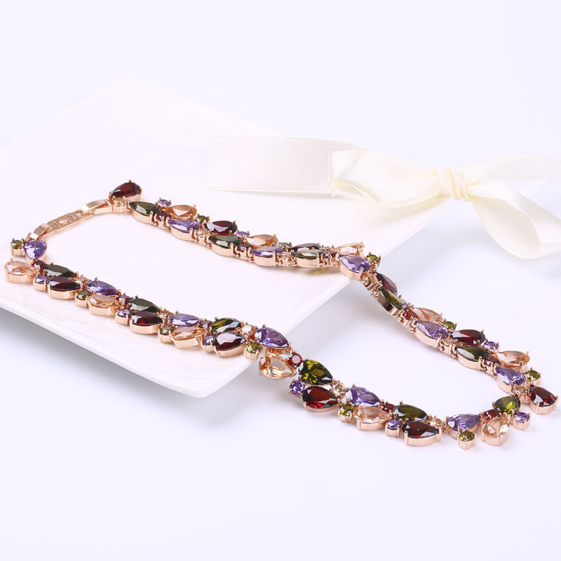 The new AliExpress bestseller, the seven-color zircon Mona Lisa necklace from Europe and America, is available for wholesale by the female manufacturer Specification image