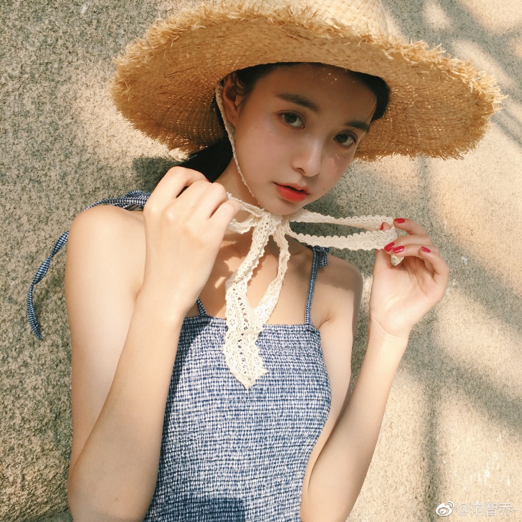 拉菲草帽夏小清新海边度假沙滩帽手工草帽系蕾丝带遮阳大檐帽子女