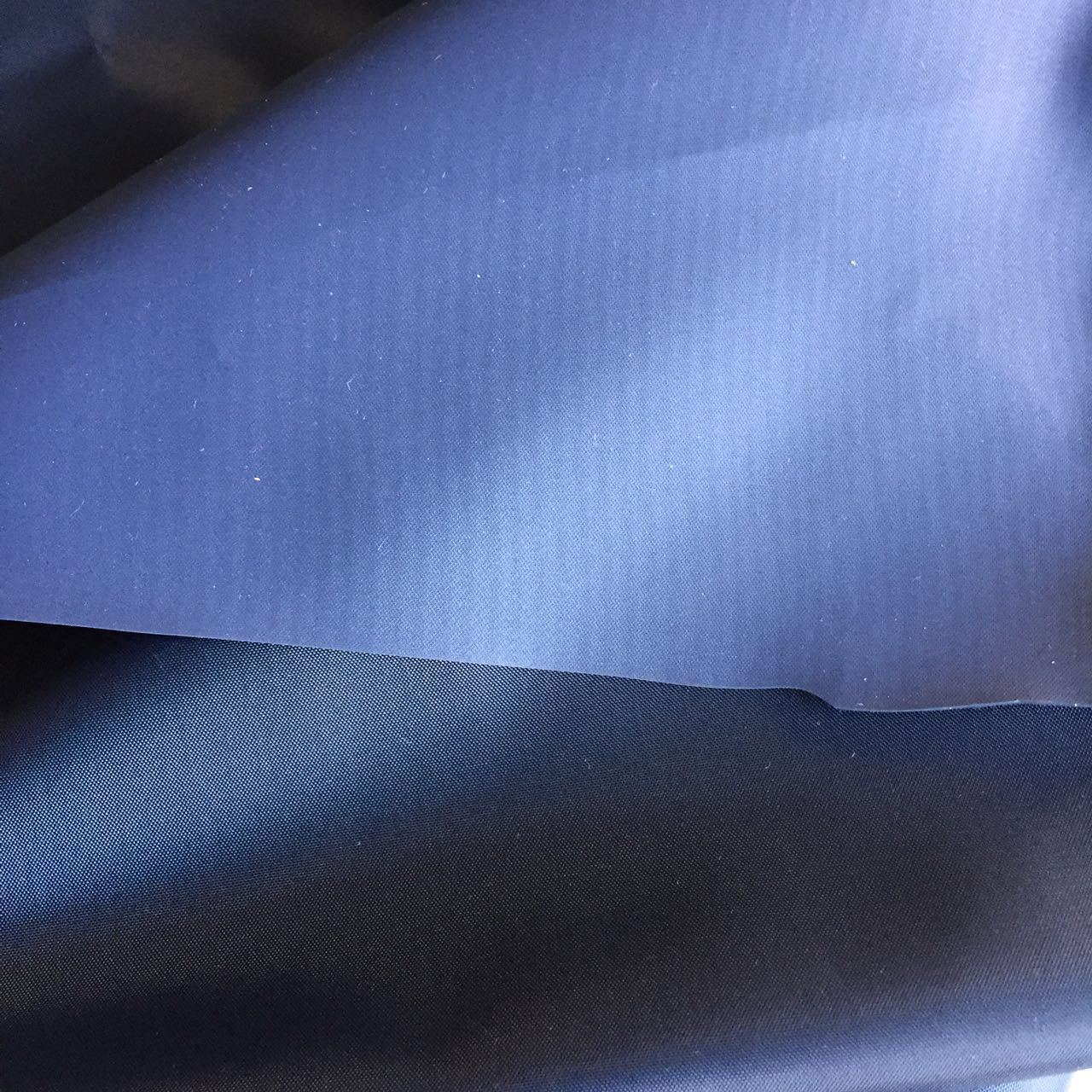 厂家批发涤塔夫高频PVC压延 桃皮绒印花高频PVC 牛津布PVC批发细节图