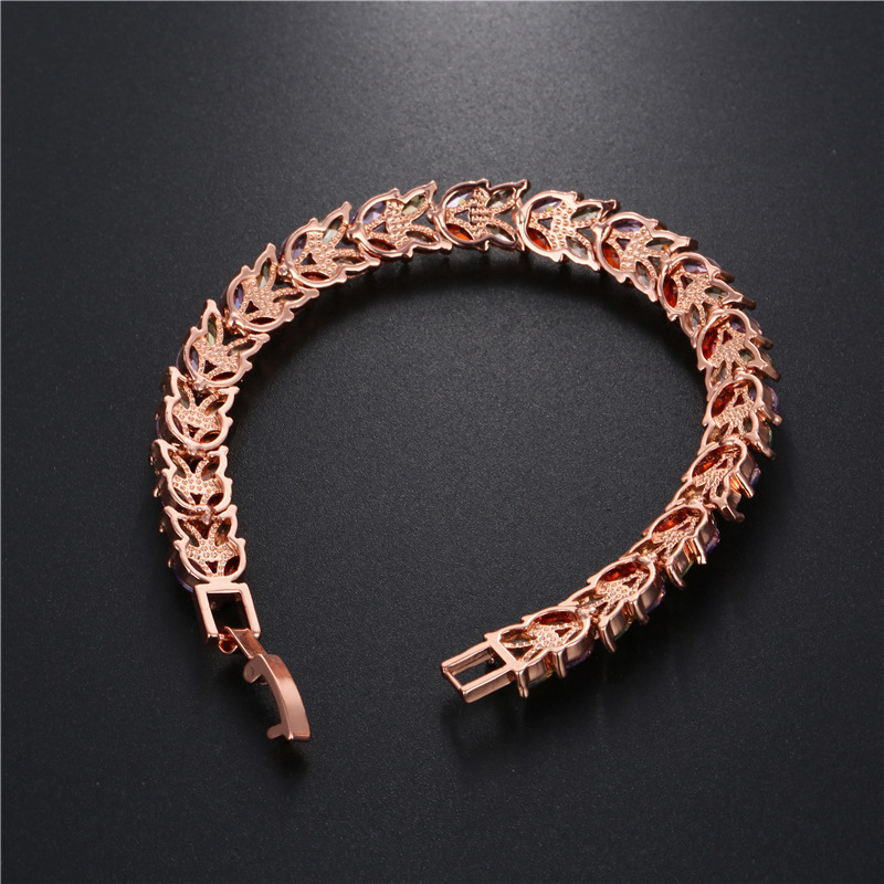 Hot-selling zircon bracelet wish Foreign trade hot-selling colorful rose gold zircon copper bracelet seven-color bracelet Application Scenario