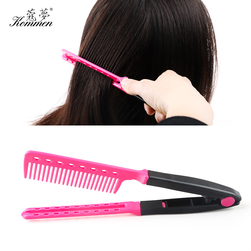 Folding small combs, V-shaped splint combs, portable travel combs, plastic straightening combs, spring folding combs are in stock for wholesale Specification image