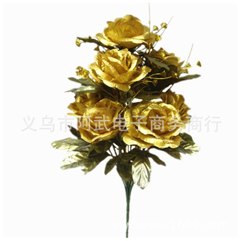 Ten peach buds of Golden Cloth rose