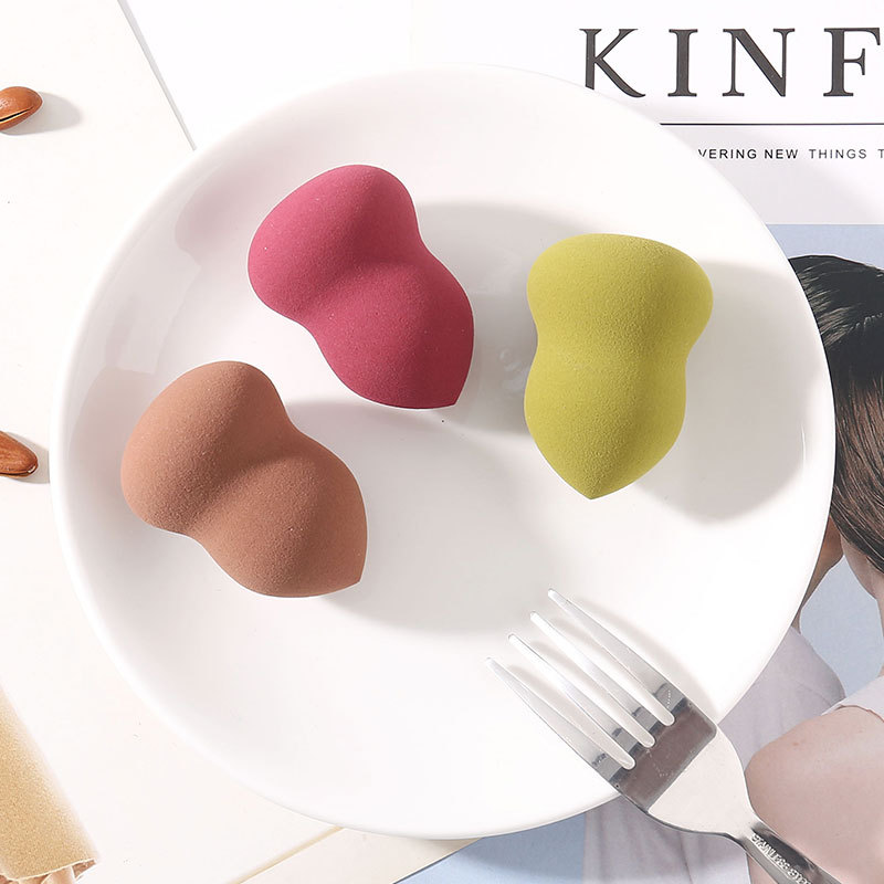 Super Soft Beauty Eggs That Are Not Easy To Eat. Powder Gourd Water Drop Diagonally Cut Mixed Random Beauty Eggs/Powder Puff Makeup Eggs Wholesale details Picture