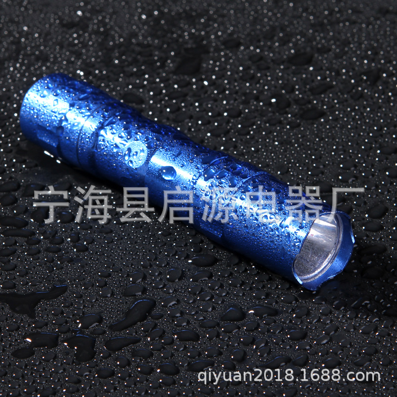 Aluminum alloy waterproof LED mini Flashlight No. 5, 1 piece, mini high-intensity small flashlight gift, multi-functional outdoor flashlight Application Scenario