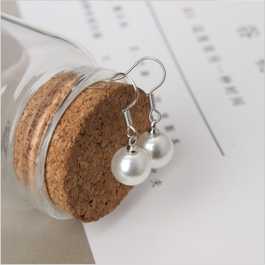 Factory direct sales of Korean version fashionable 10 pearl jewelry, earrings, stud earrings, women's earrings wholesale, 2-yuan store supply Specification image