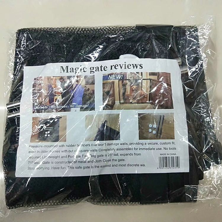 Valla de protección de seguridad Magic-Gate red de aislamiento para perros barrera para perros portátil plegable pet quarter Application Scenario