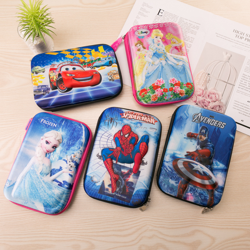 创意新品3D立体汽车卡通小学生文具盒生日礼物笔盒笔袋收纳包
