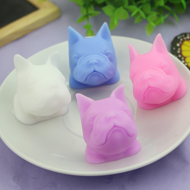 Factory wholesale of cute and stress-relieving TPR soft rubber balls with random cute animals to relieve stress Specification image