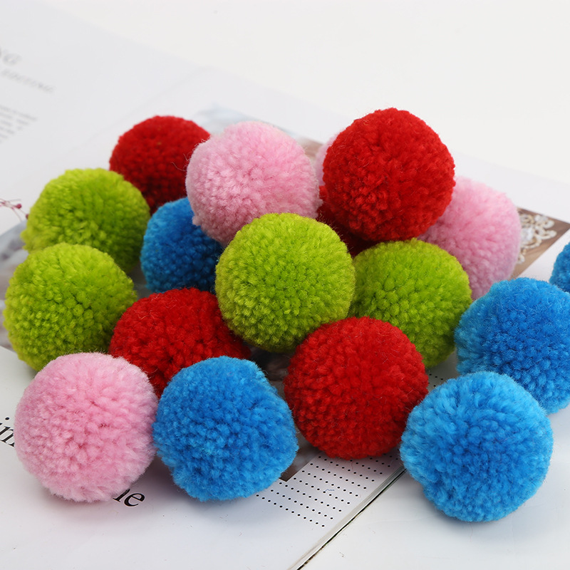 现货彩色毛线修圆毛球4cm涤纶绒球服装辅料DIY头饰挂件厂家直销