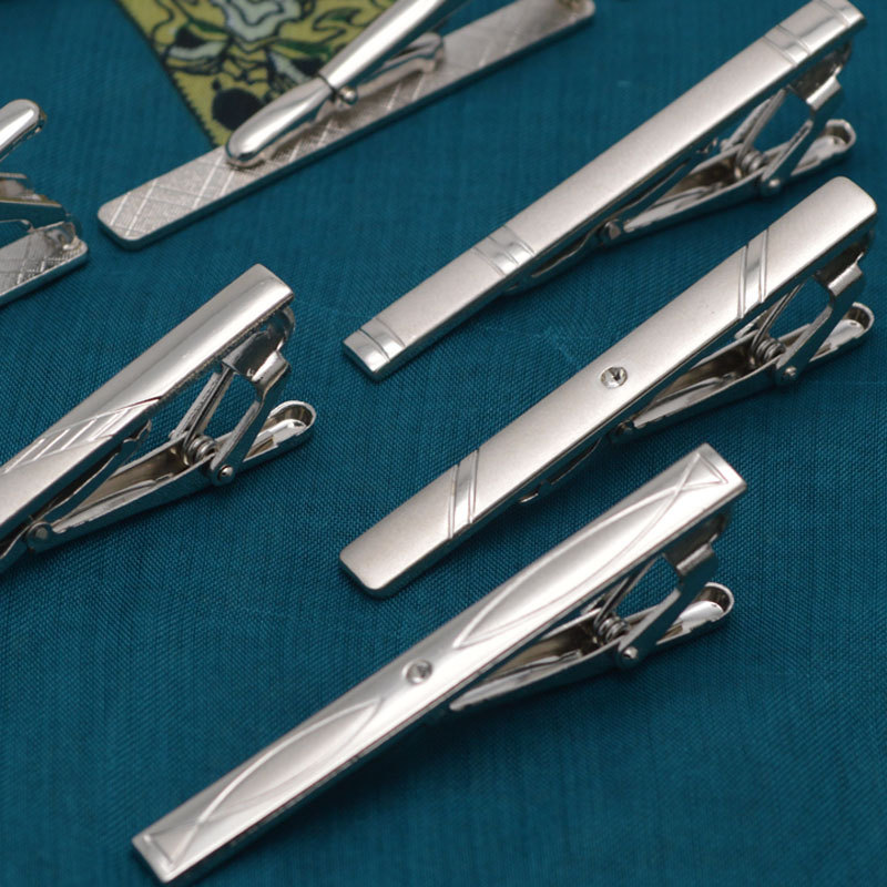Men's formal silver tie clip Laser LOGO Simple business tie clip Professional security tie clip batch