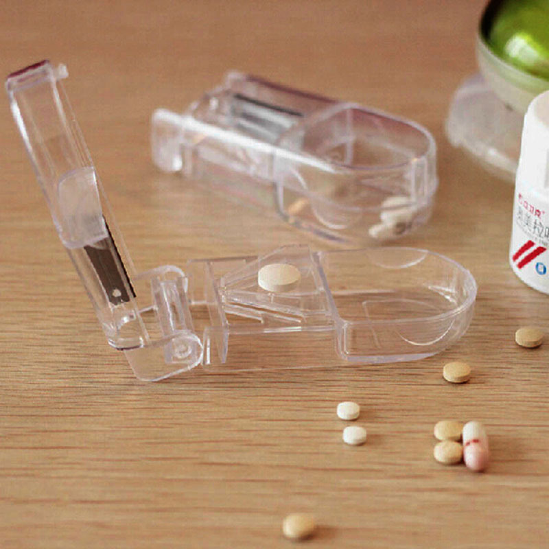 Clear Tape Blade Pill Cutter With Silicone Pad Pill Divider Portable Manual Pill Cutter Rs-6512 full figure