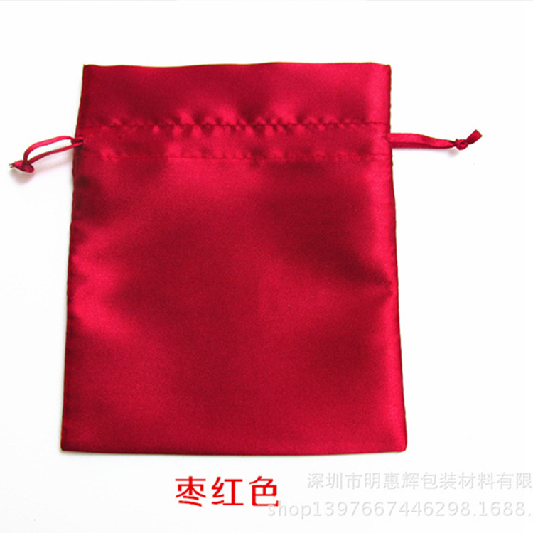 The manufacturer specializes in the production of colored jacquard fabric jewelry bags, jade and gemstone jewelry bags, and custom packaging drawstring bags Specification drawing
