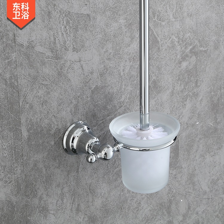 Bathroom hardware towel rack copper baskets are in stock and available for wholesale production of American-style bathroom hanging accessory sets Application Scenario