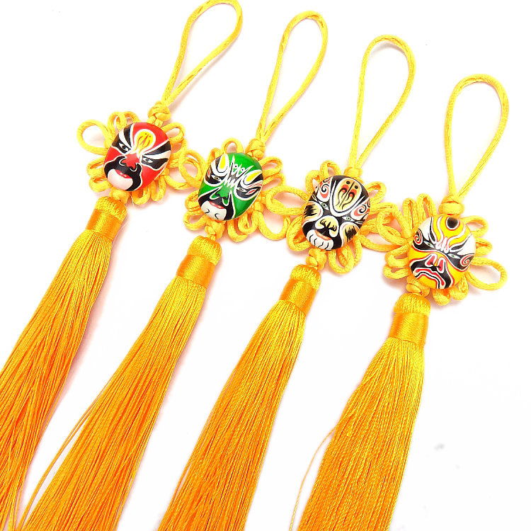 Small Chinese knot pendants for foreigners, crystal Peking Opera mask pendants for living room bonsai decoration Application Scenario