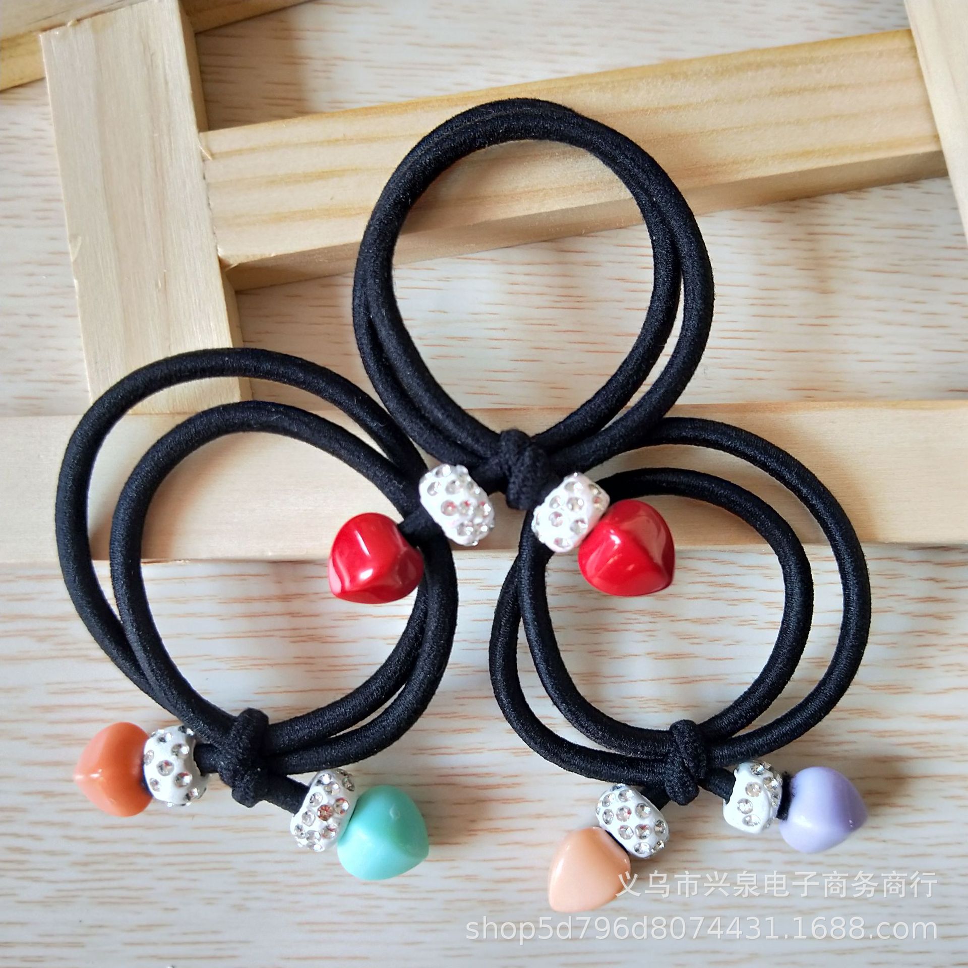 27号 28号头绳一元两元头绳 粗绳皮筋 双股红珠彩珠白钻发圈 一元流行皮筋货源