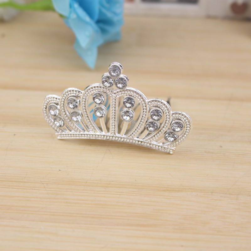Wholesale of Korean children's crown hair accessories, girls' water diamond hair combs, girls' lotus flower-style performance headwear and performance accessories details Picture