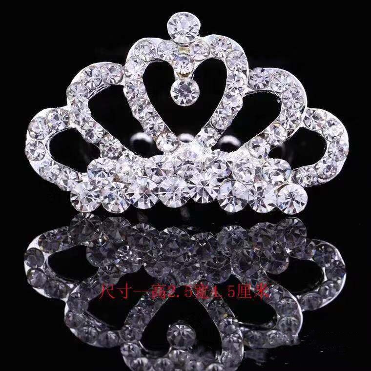 Wholesale of Korean children's crown hair accessories, girls' water diamond hair combs, girls' lotus flower-style performance headwear and performance accessories Specification image