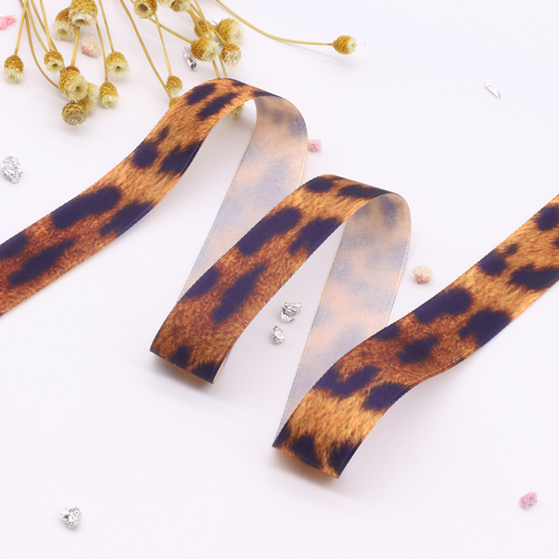 Clothing Shoes And Hats Leopard Velvet Ribbon Trouser Edge Printed Leopard Flocking Ribbon Clothing Ribbon Can Be Wholesale At A Low Price Application Scenario