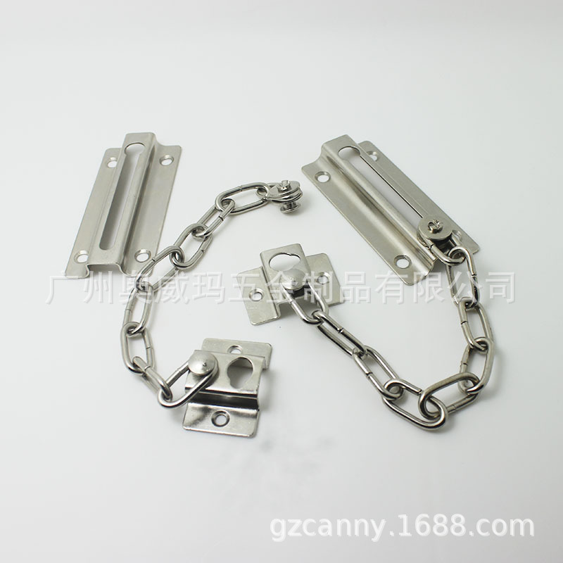 Stainless steel chain, thickened anti-theft chain, counter safety chain, mobile phone cabinet hanging chain, iron chain bar, display cabinet hanging chain Application Scenario