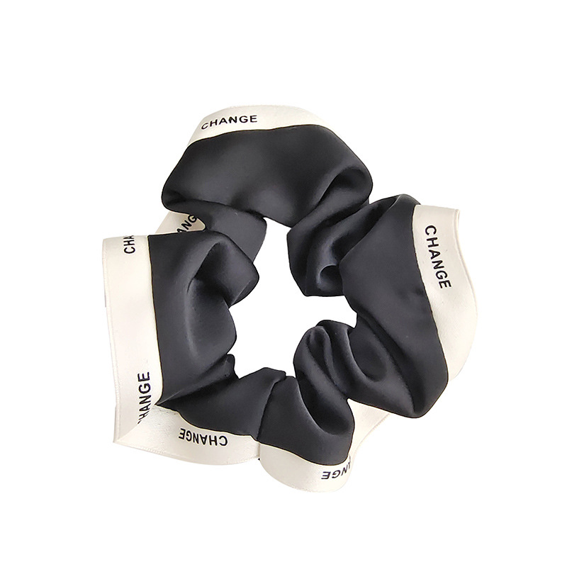 New elegant and stylish large-sized hair band, Korean ins retro French hair band accessory, simple hair band accessory for women Item Picture