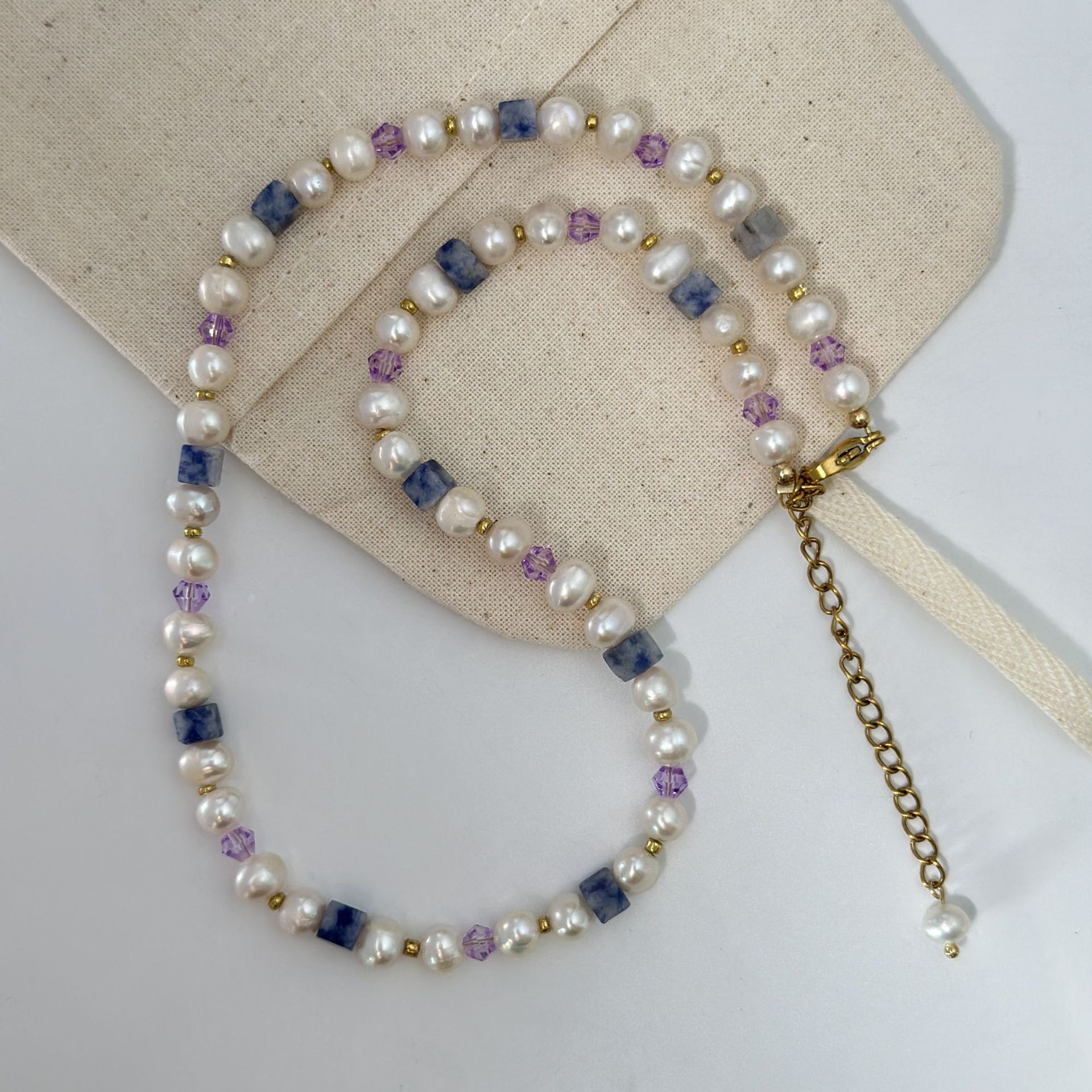 Taro paste Bobo Fashion Handmade beaded Necklace collarbone chain, light luxury style, versatile purple crystal natural pearl necklace