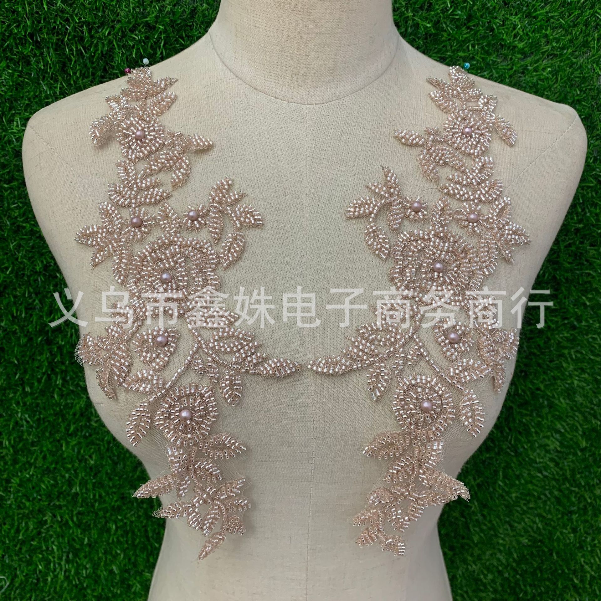 High-end quality three-dimensional lace decal fabric stickers for DIY multi-color dress veils in stock Item Picture